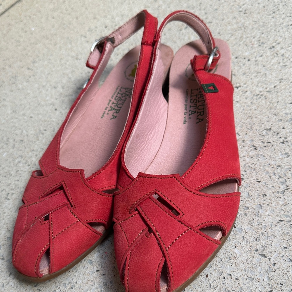El Naturalista Leather  Sandals